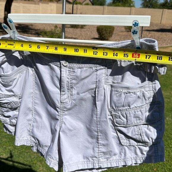 Calvin Kline Womens Performance Tan Shorts Size XL - Picture 2 of 12